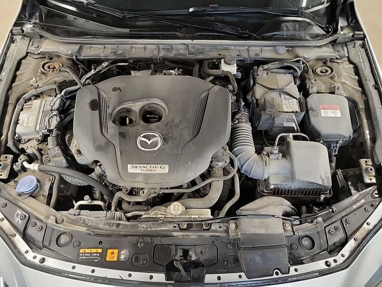 Mazda 3  GT TURBO AWD 2.5L / DISTRONIC / RED INT / КОЖА / , снимка 16 - Автомобили и джипове - 55352130