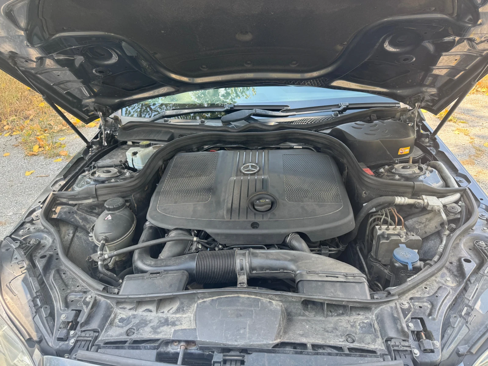 Mercedes-Benz E 220 AMG, снимка 11 - Автомобили и джипове - 55584436