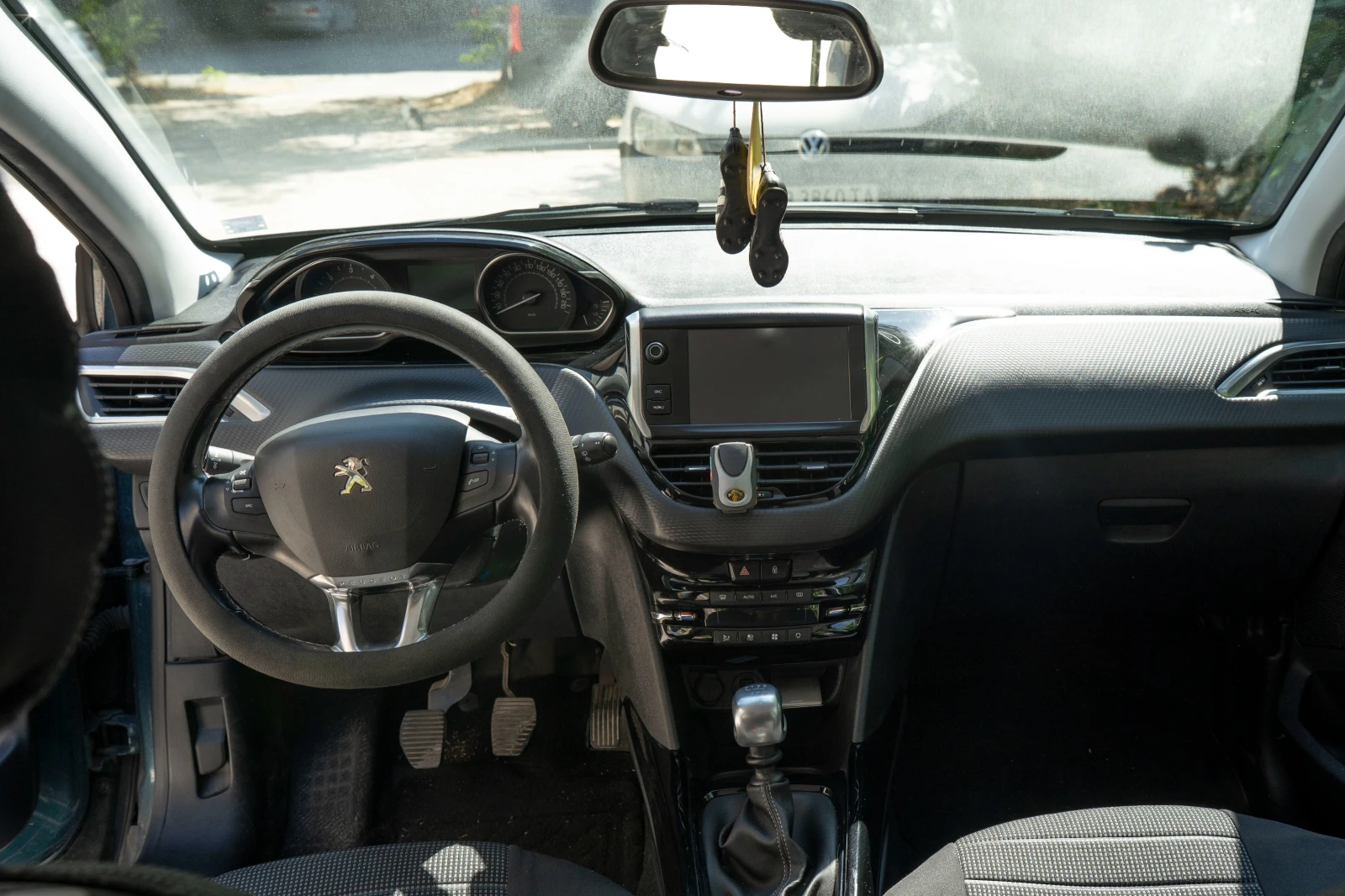 Peugeot 2008, снимка 3 - Автомобили и джипове - 55605380