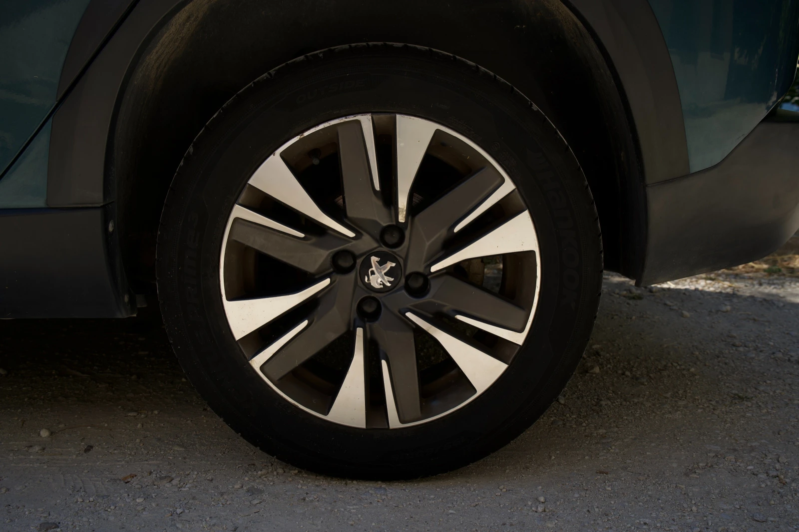 Peugeot 2008, снимка 10 - Автомобили и джипове - 55605380