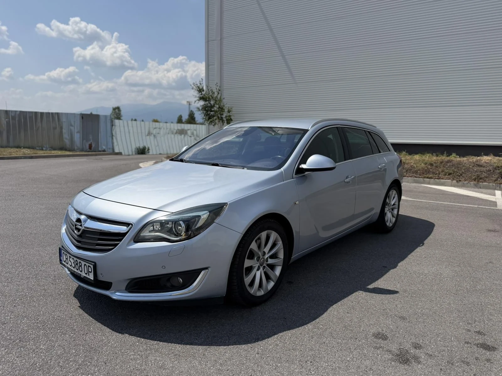 Opel Insignia Opel Insignia Sports Tourer 2.0 CDTI 140 к.с. FACE, снимка 4 - Автомобили и джипове - 55670002
