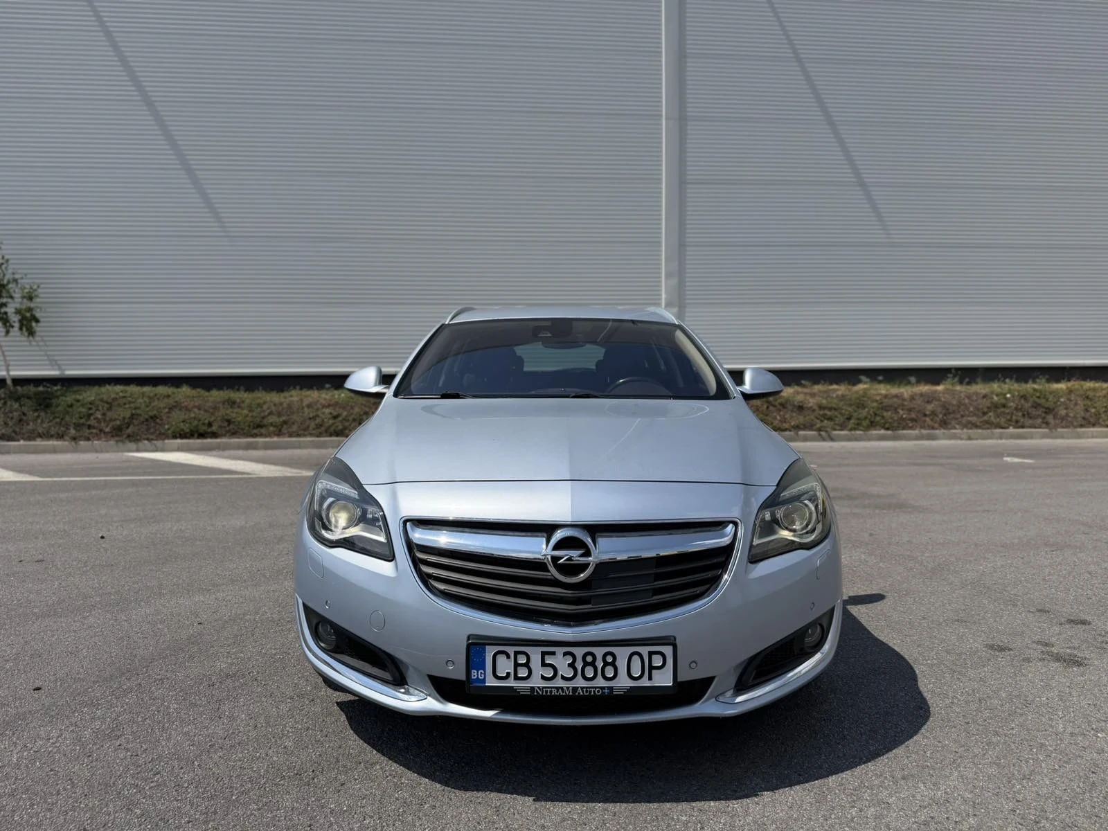 Opel Insignia Opel Insignia Sports Tourer 2.0 CDTI 140 к.с. FACE