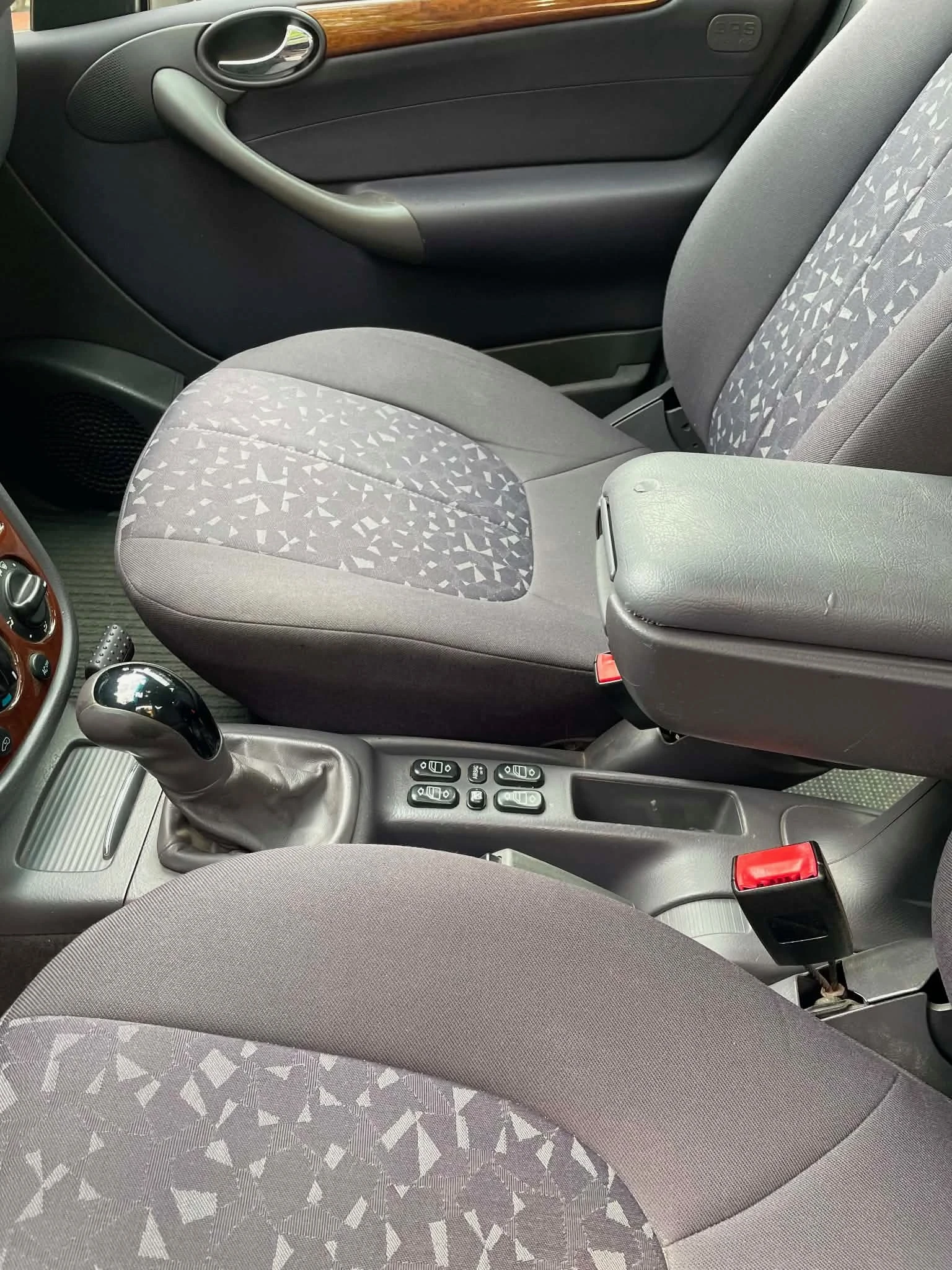 Mercedes-Benz A 140, снимка 12 - Автомобили и джипове - 55993390