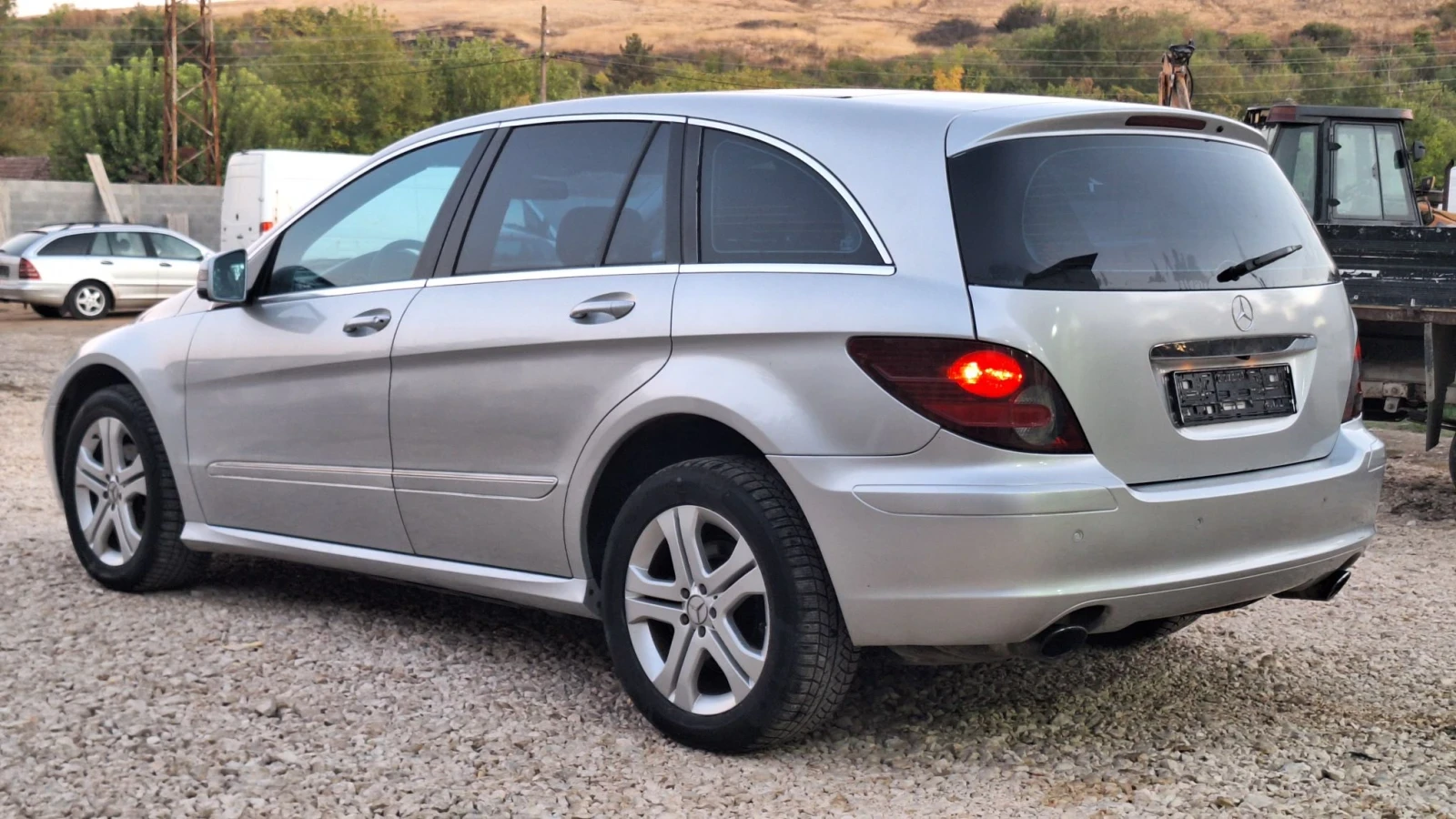 Mercedes-Benz R 320 CDI, снимка 4 - Автомобили и джипове - 56346388