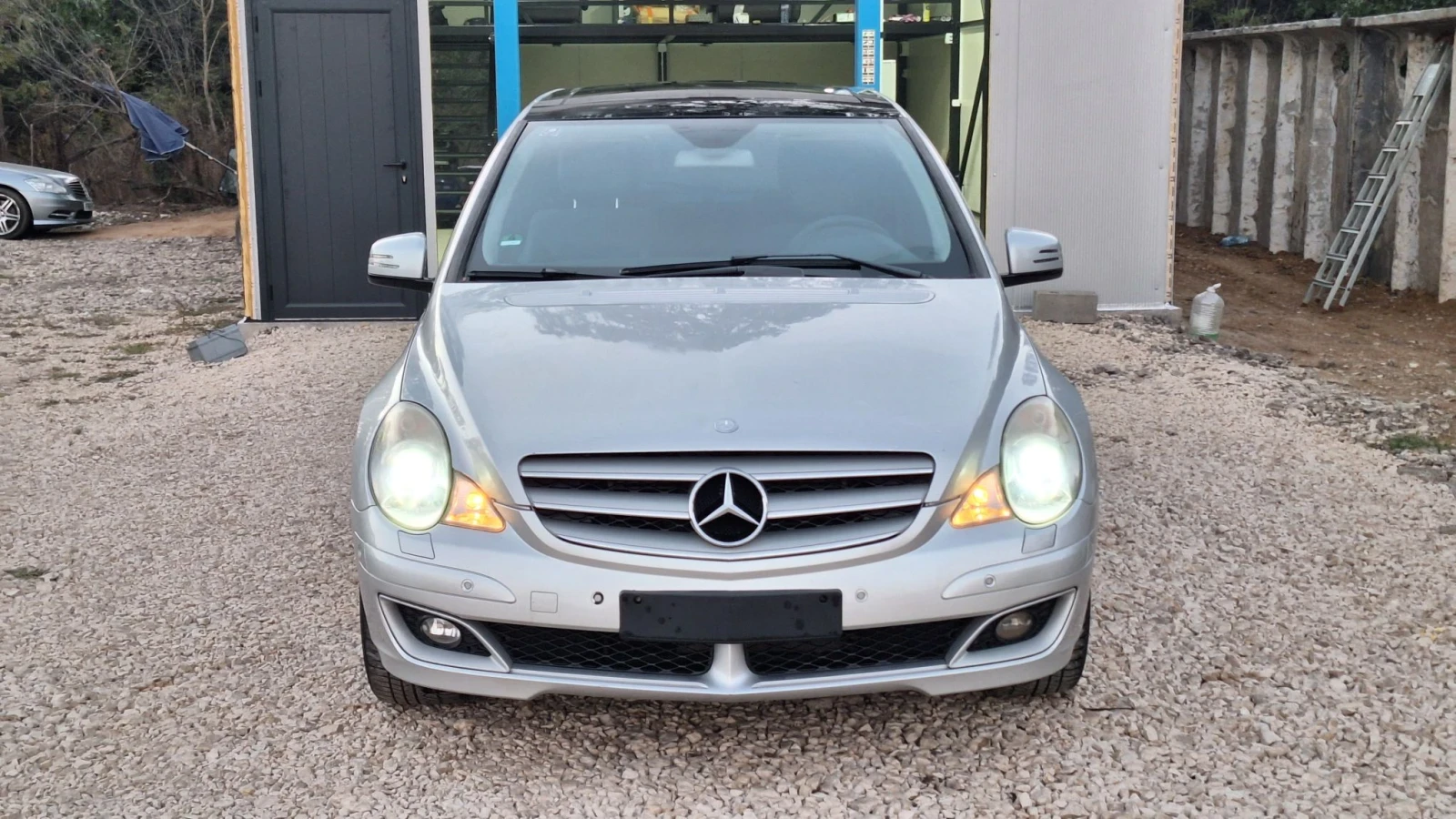 Mercedes-Benz R 320 CDI