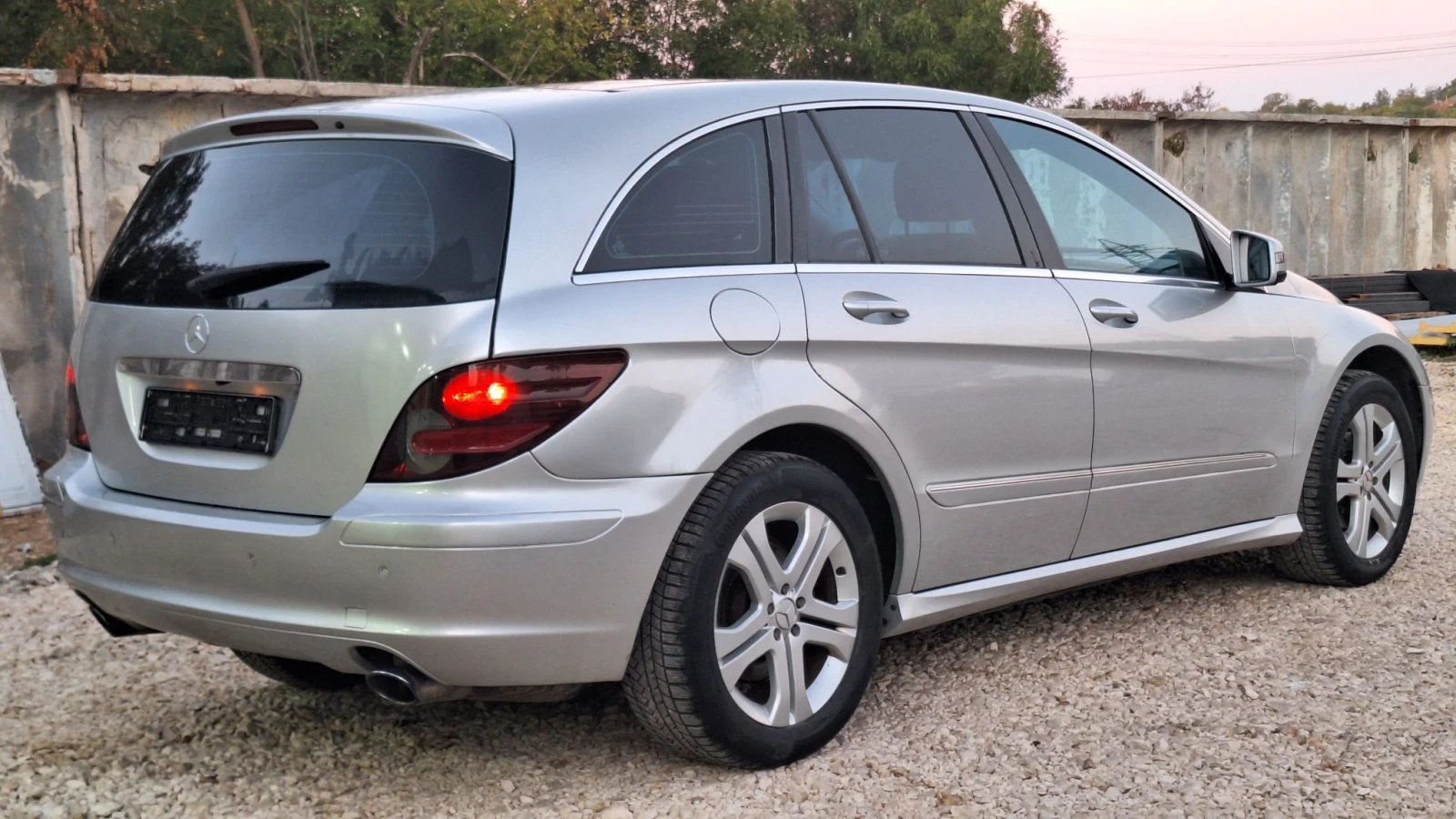 Mercedes-Benz R 320 CDI, снимка 6 - Автомобили и джипове - 56346388