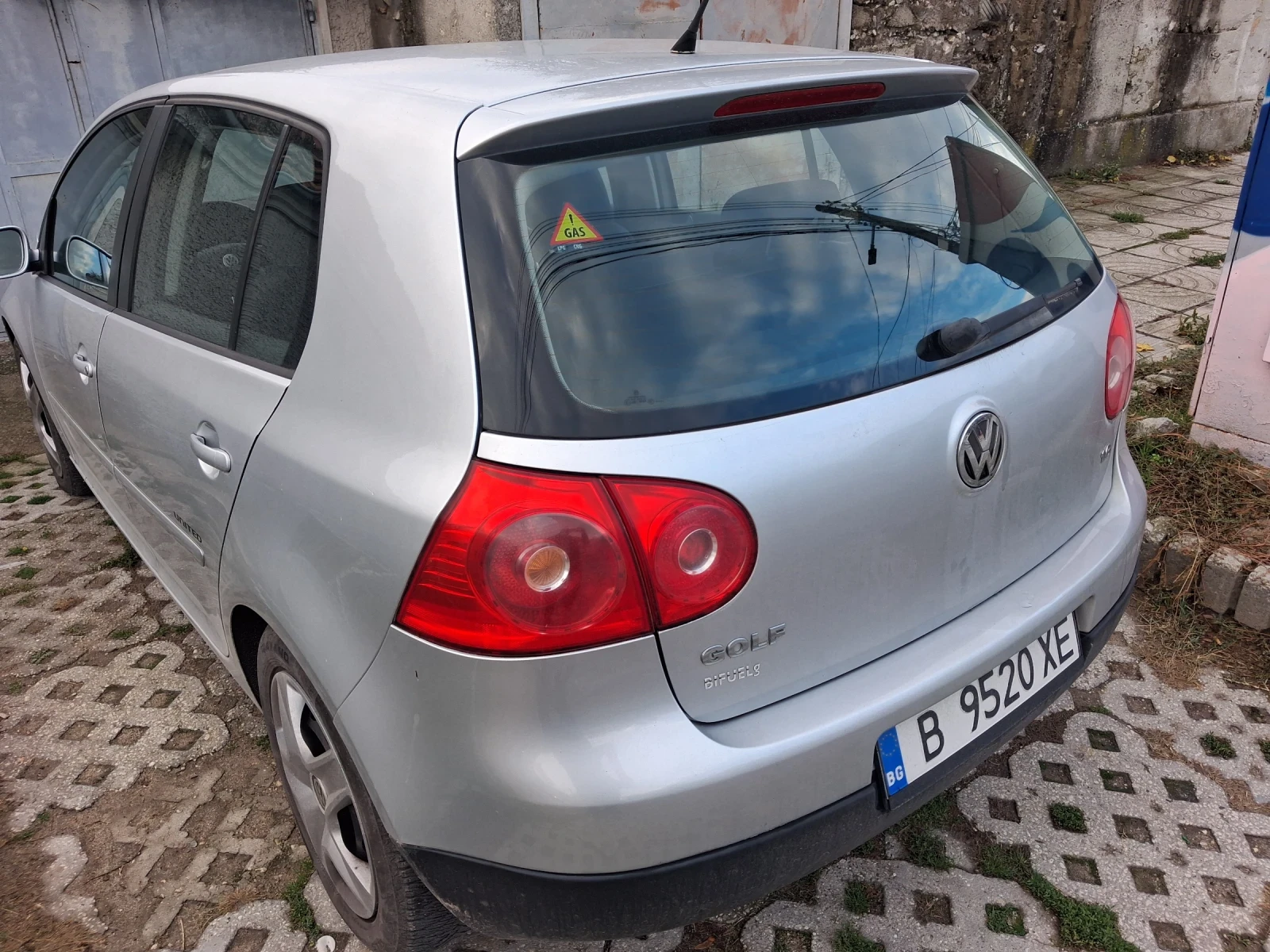 VW Golf 1.6 бензин 102 коня, снимка 7 - Автомобили и джипове - 56735969