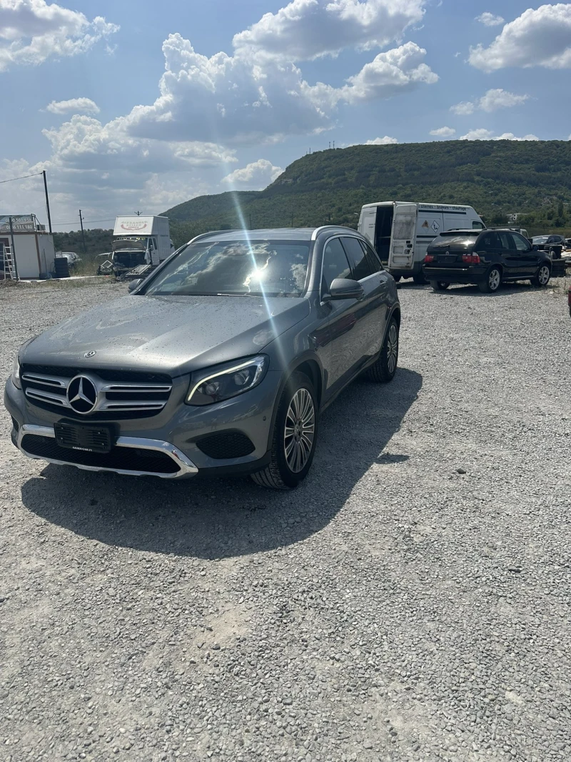 Mercedes-Benz 250 GLC, снимка 2 - Автомобили и джипове - 46806221