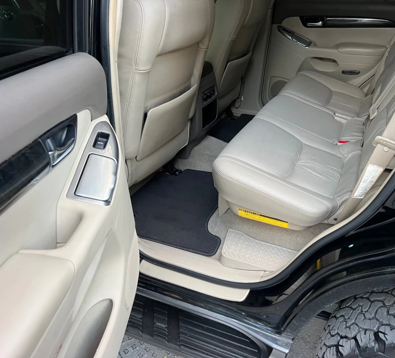 Toyota Land cruiser 3.0D4D NAVI/KAMERA/PODGREV/KOJA/FULL/UNIKAT, снимка 17 - Автомобили и джипове - 47581230