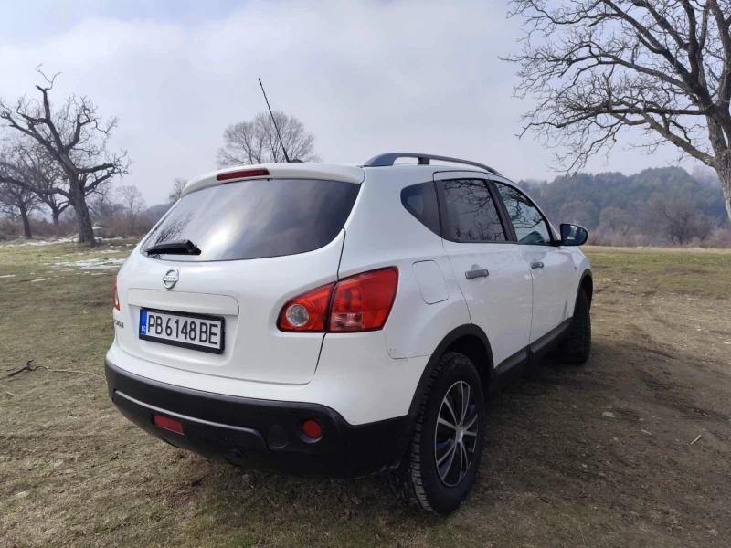 Nissan Qashqai, снимка 5 - Автомобили и джипове - 49285393