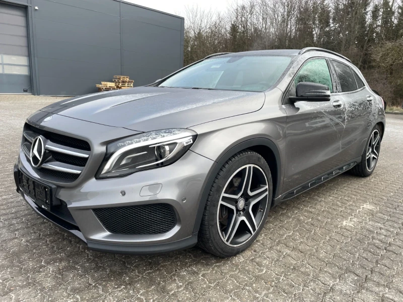 Mercedes-Benz GLA 220 d / AMG / Automatic / LED / Camera / EU6, снимка 3 - Автомобили и джипове - 49393055