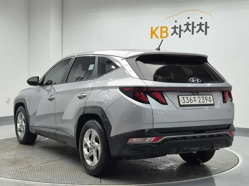 Hyundai Tucson, снимка 2 - Автомобили и джипове - 54897356