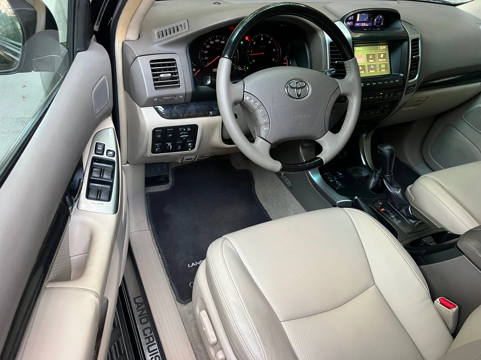 Toyota Land cruiser 3.0D4D NAVI/KAMERA/PODGREV/KOJA/FULL/UNIKAT - изображение 9