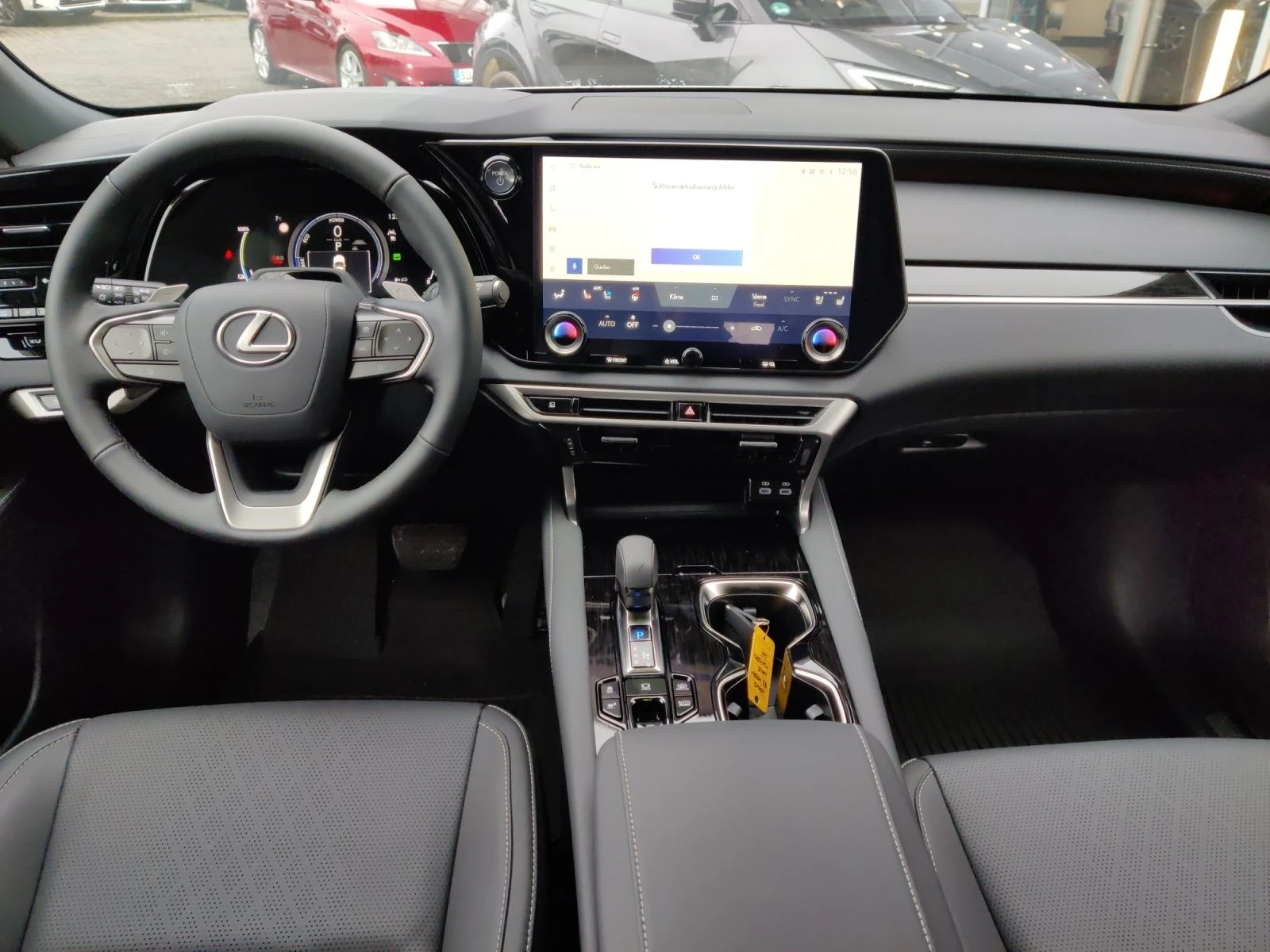Lexus RX 450h plus = NEW= F-Sport Design Гаранция - изображение 6