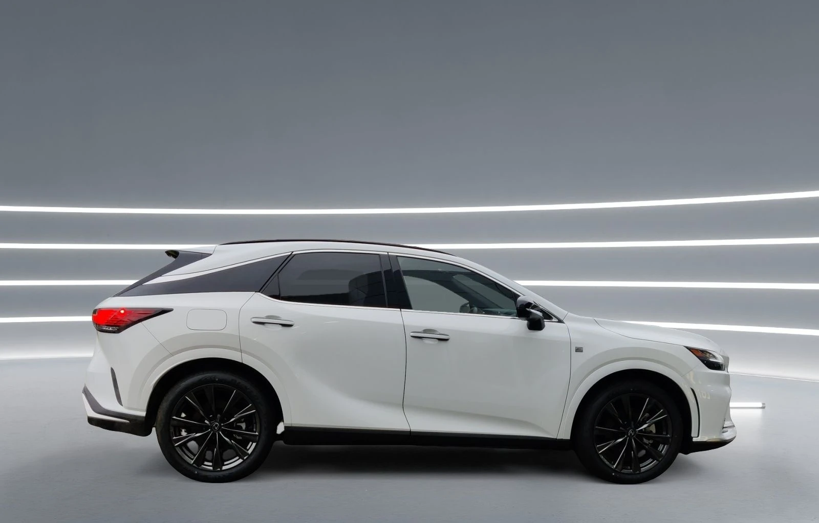Lexus RX 450h plus = NEW= F-Sport Design Гаранция - изображение 4
