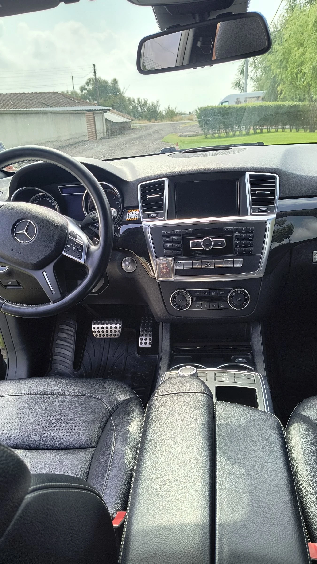 Mercedes-Benz ML 350  258 k.c - изображение 9