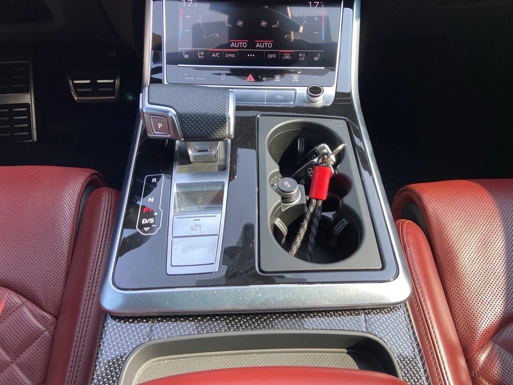 Audi SQ7 //360/BANG AND OLUFSEN/ | Mobile.bg   15