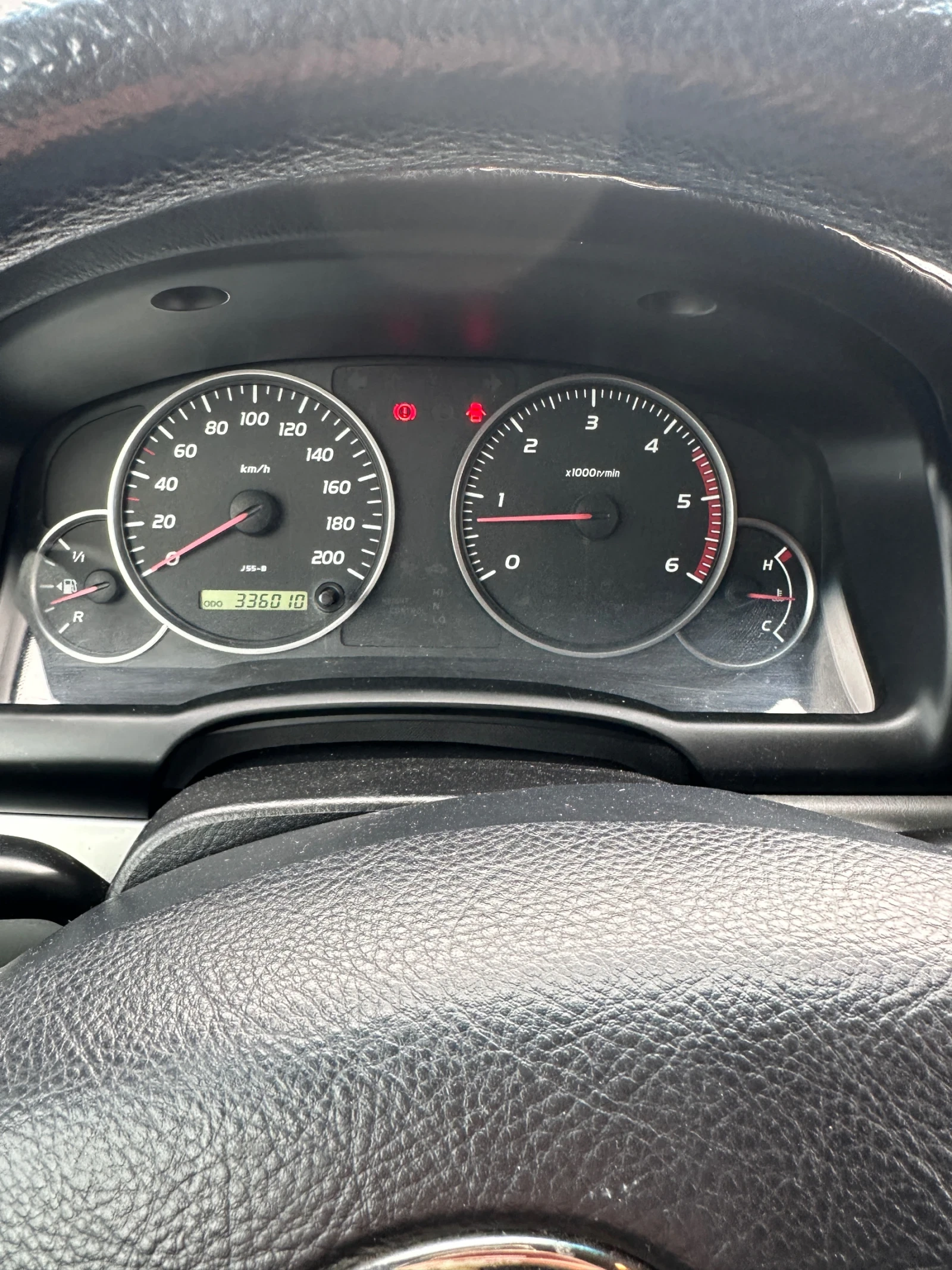 Toyota Land cruiser  3.0 D-4D 2004г., снимка 16 - Автомобили и джипове - 54219805