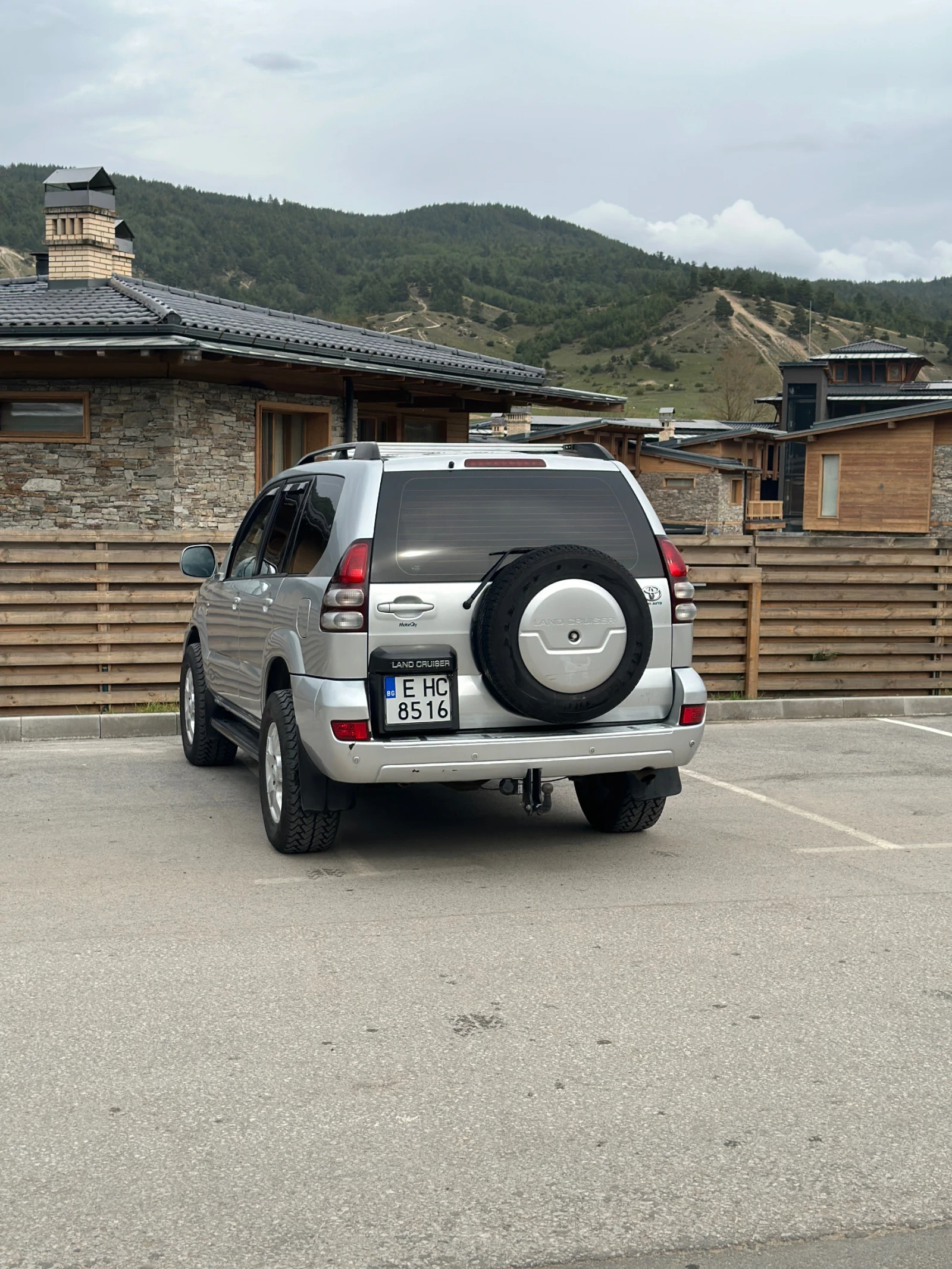 Toyota Land cruiser  3.0 D-4D 2004г., снимка 11 - Автомобили и джипове - 54219805