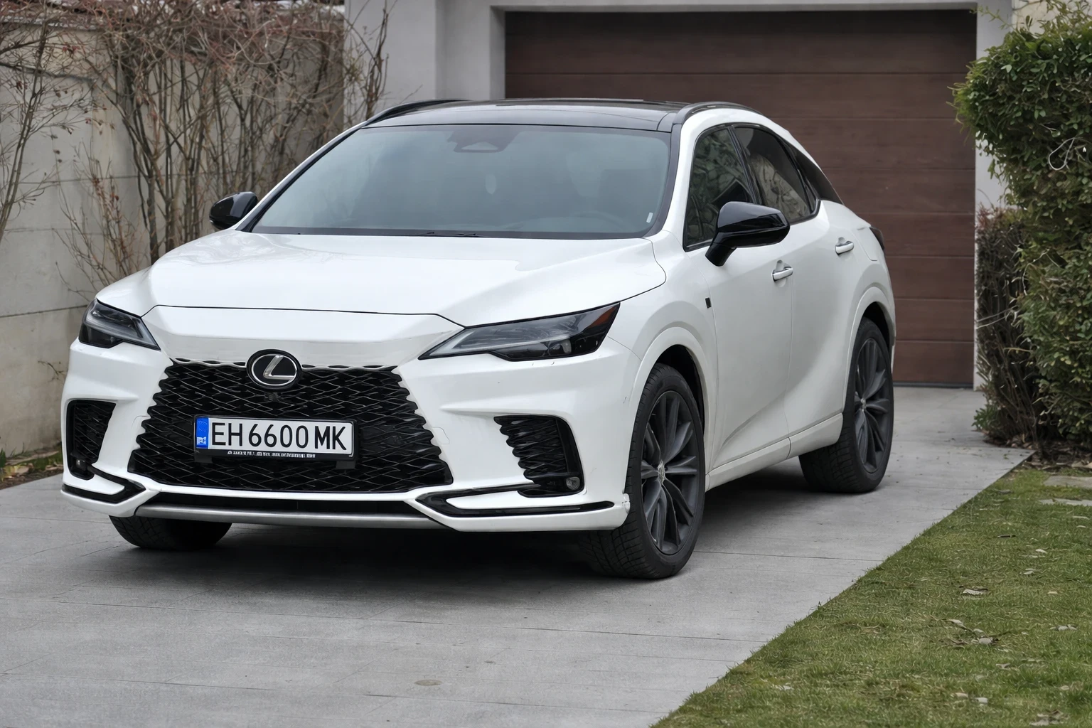 Lexus RX 500h F-Sort 2.4h 371к.с. НОВА! НАЛИЧНА!