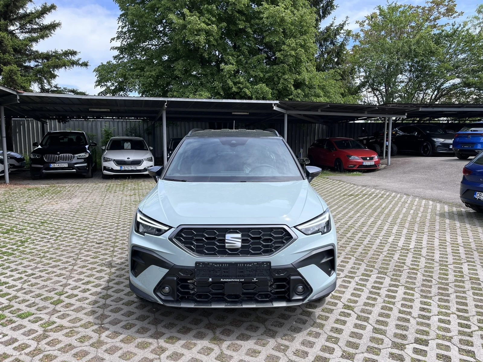 Seat Arona FR 1.5 TSI - фабрично нов!, снимка 2 - Автомобили и джипове - 54604618