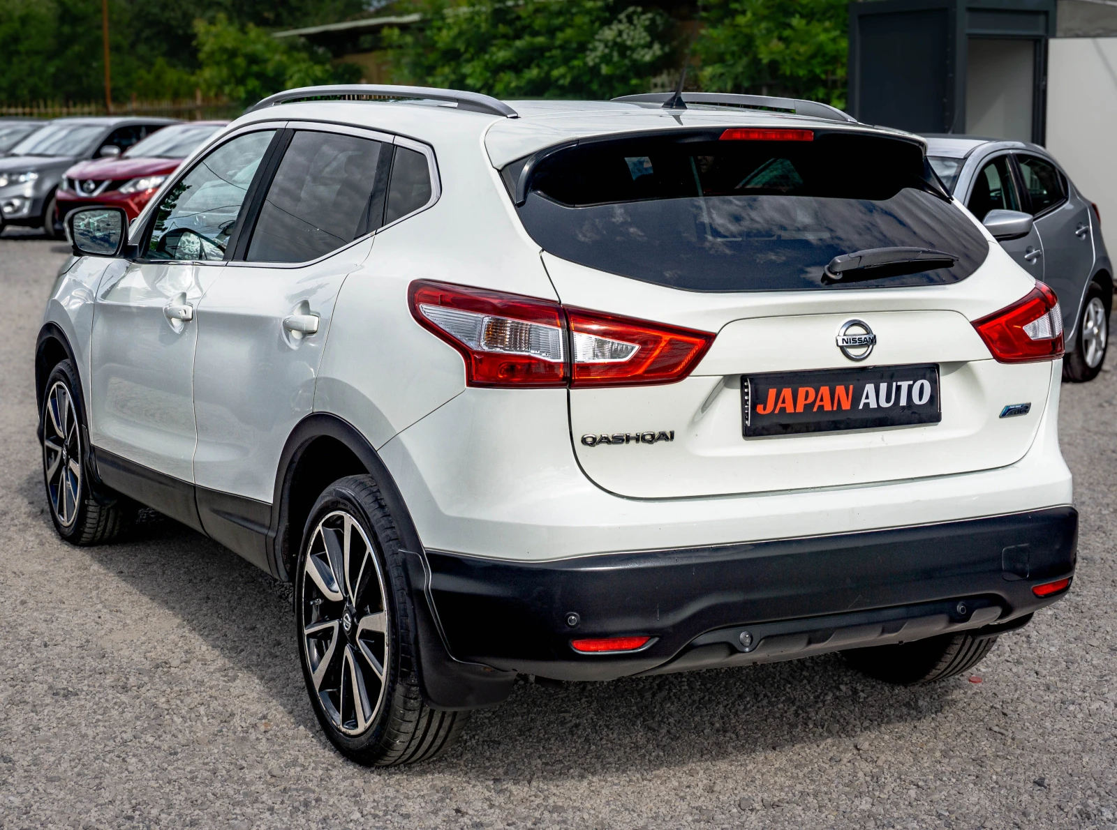 Nissan Qashqai 1.5 DCI ТОП! С ГАРАНЦИЯ! , снимка 6 - Автомобили и джипове - 55222371
