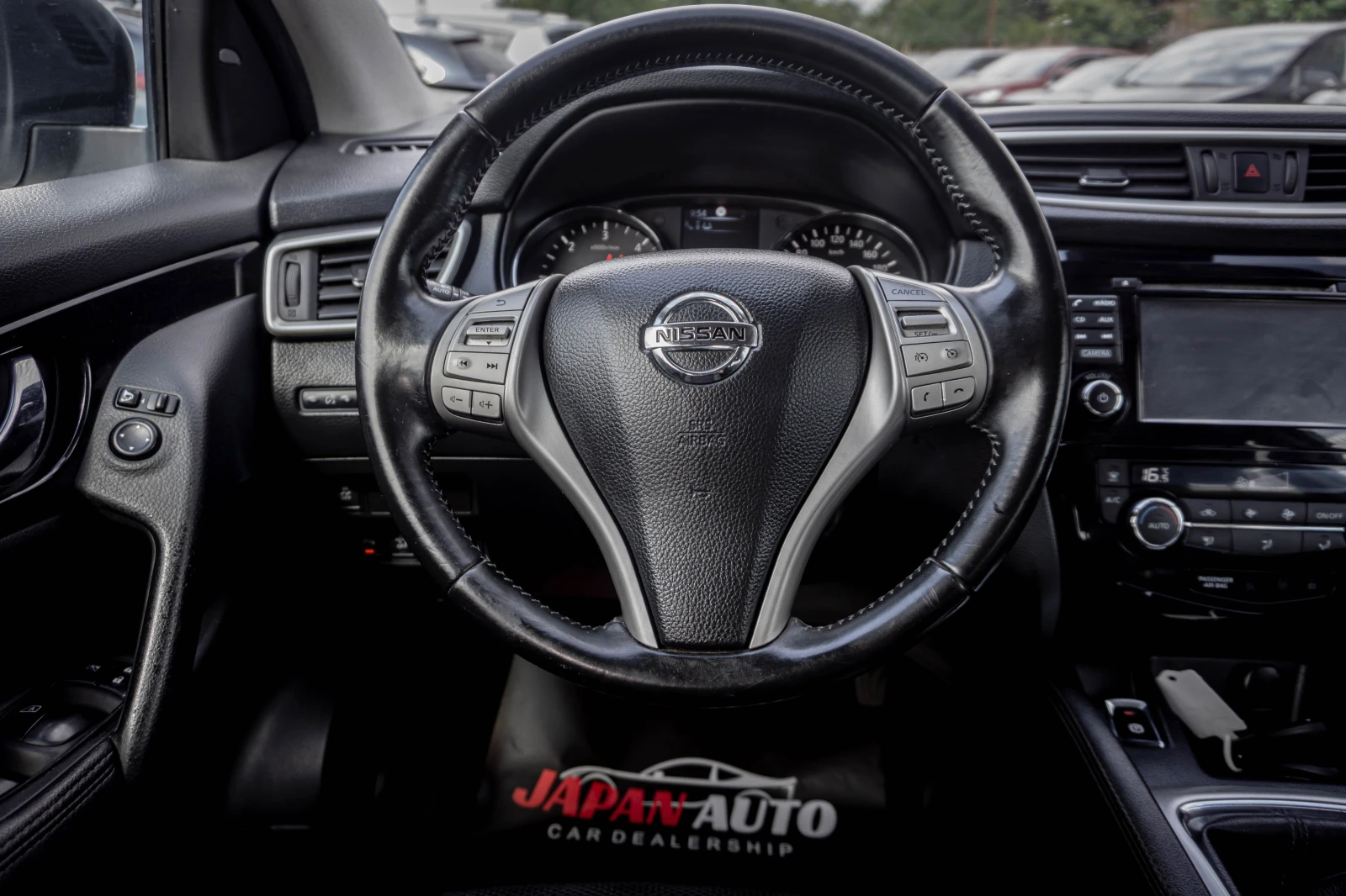 Nissan Qashqai 1.5 DCI ТОП! С ГАРАНЦИЯ! , снимка 9 - Автомобили и джипове - 55222371