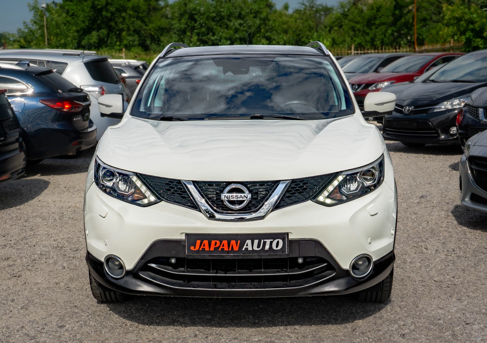 Nissan Qashqai 1.5 DCI ТОП! С ГАРАНЦИЯ! , снимка 2 - Автомобили и джипове - 55222371