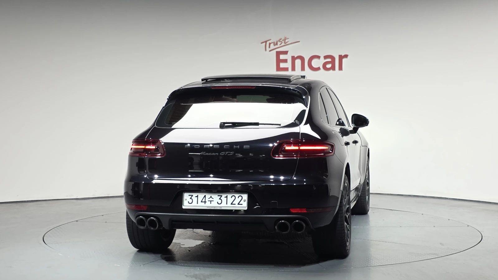 Porsche Macan GTS* ЕЛ. БАГАЖНИК* ПОДГРЕВ ВОЛАН* ЛЮК* КРАЙНА ЦЕНА, снимка 4 - Автомобили и джипове - 55271919