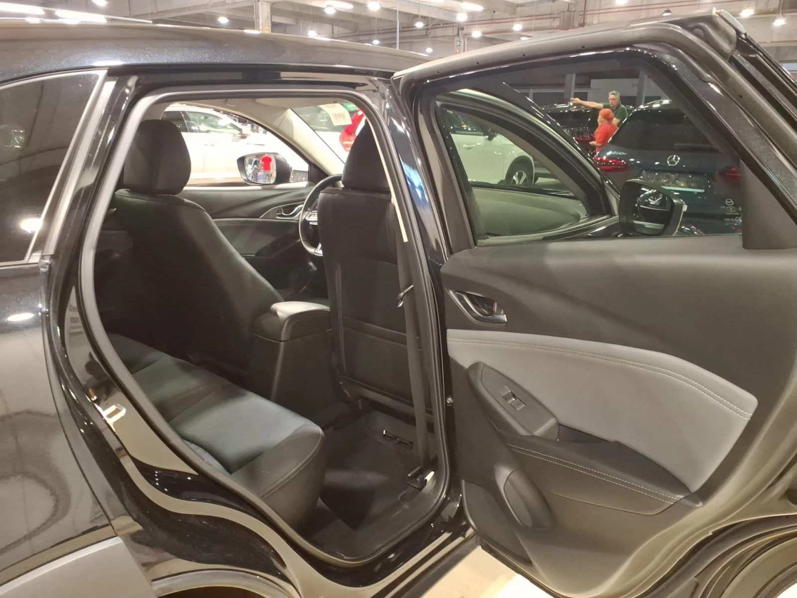 Mazda CX-3 SKYACTIV, снимка 11 - Автомобили и джипове - 55301259