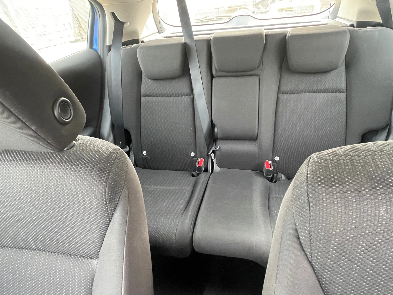 Honda Hr-v 1.5 IVTEC, снимка 8 - Автомобили и джипове - 55617737