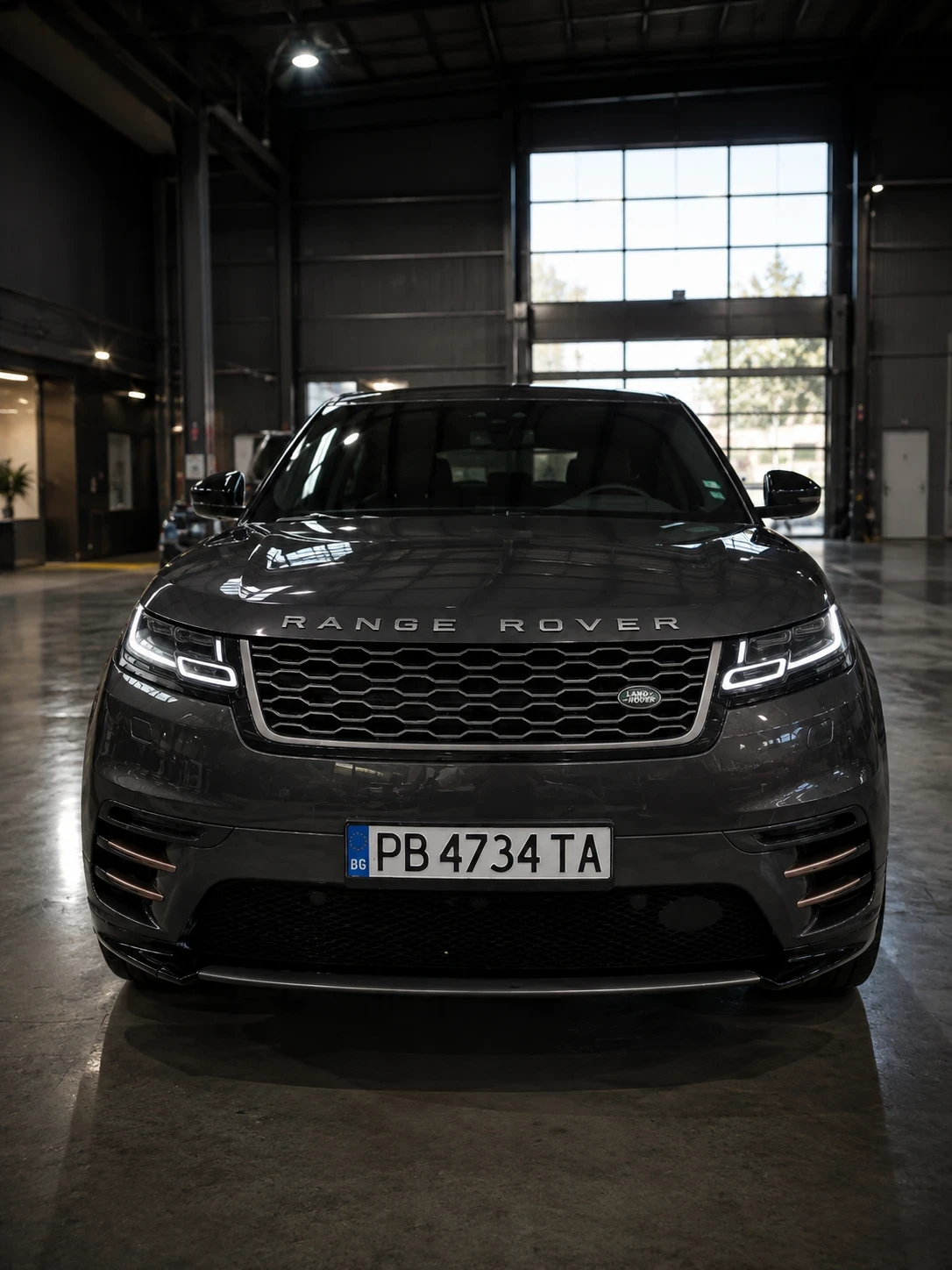 Land Rover Range Rover Velar VELAR D300 R-DYNAMIC SE | 3.0 V6 | 300 к.с. | 111 , снимка 2 - Автомобили и джипове - 55685601