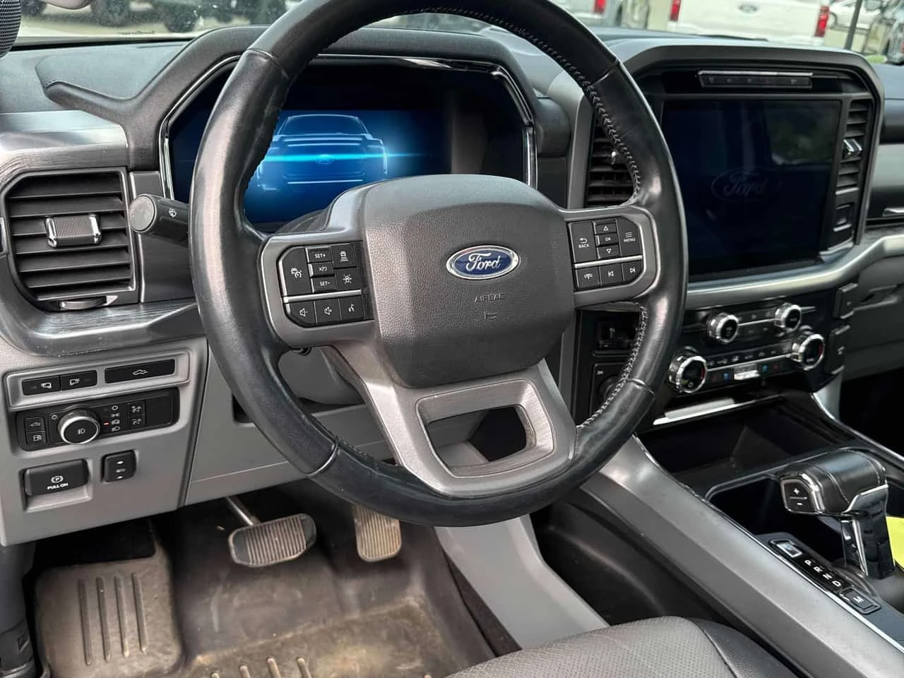 Ford F150 * 4WD SuperCrew Box * CARFAX * БЕЗ ПЪРВОНАЧАЛНА , снимка 5 - Автомобили и джипове - 56168821