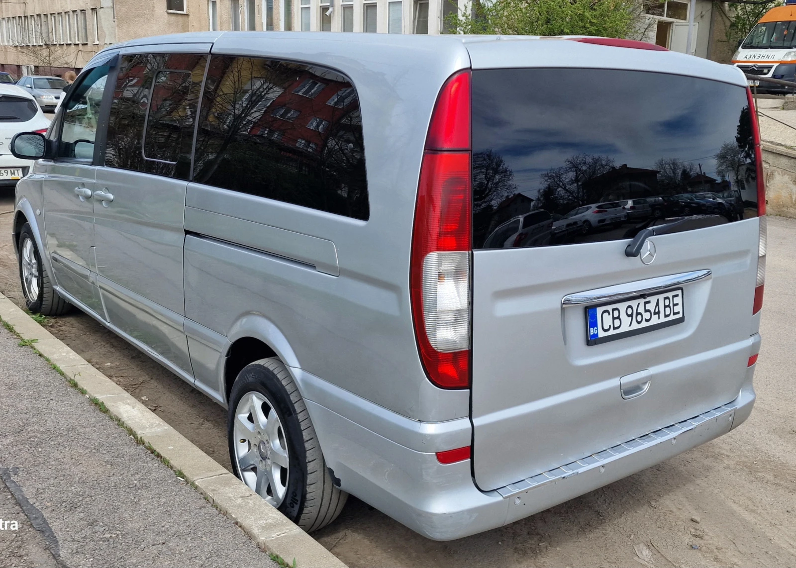 Mercedes-Benz Viano 2.2 CDI Extra Long - изображение 2