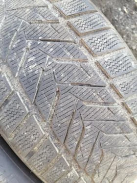 Гуми Зимни 255/45R18, снимка 5