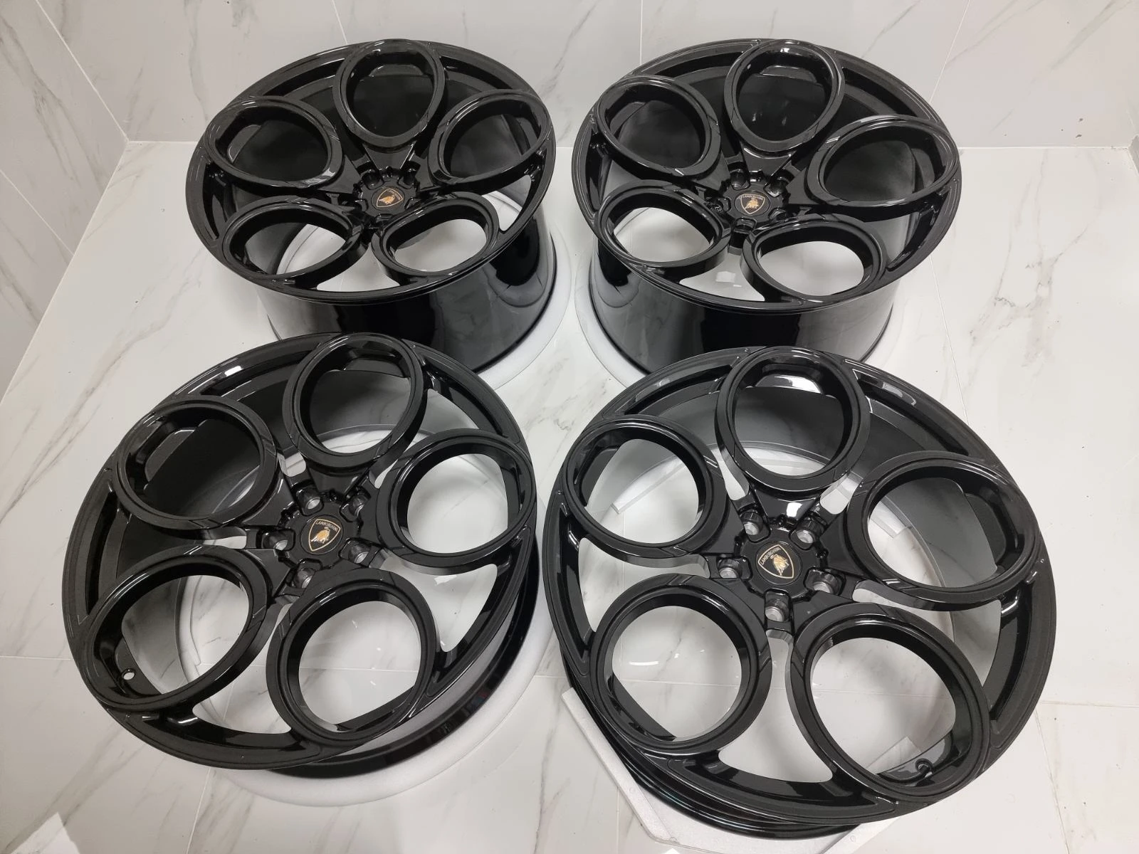   Lamborghini Urus | Mobile.bg   1