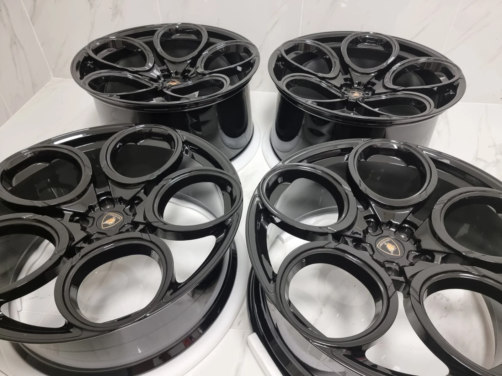   Lamborghini Urus | Mobile.bg   2