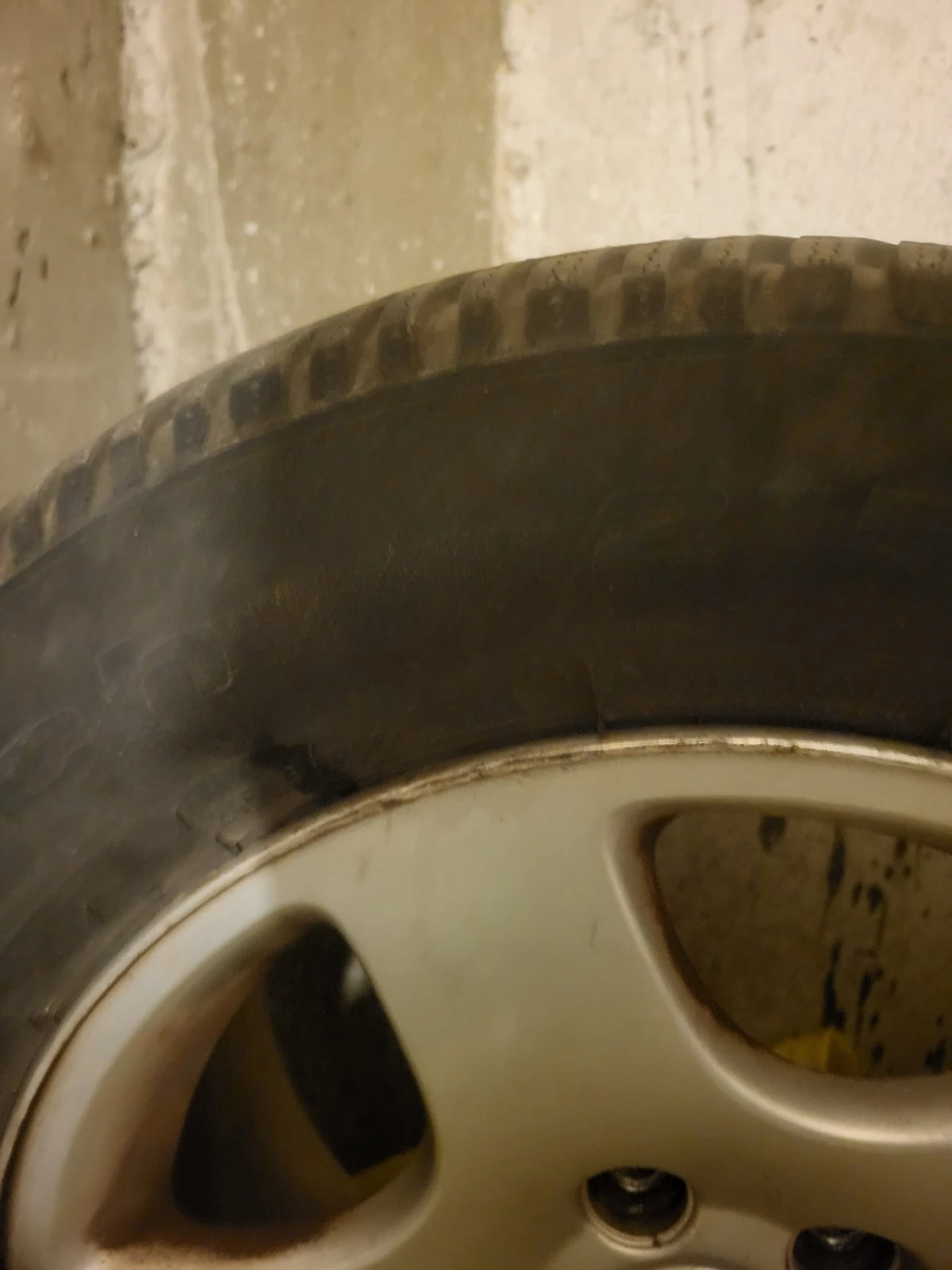 ���� � ������ 215/60R16 �� Skoda Yeti | Mobile.bg � ����������� 7