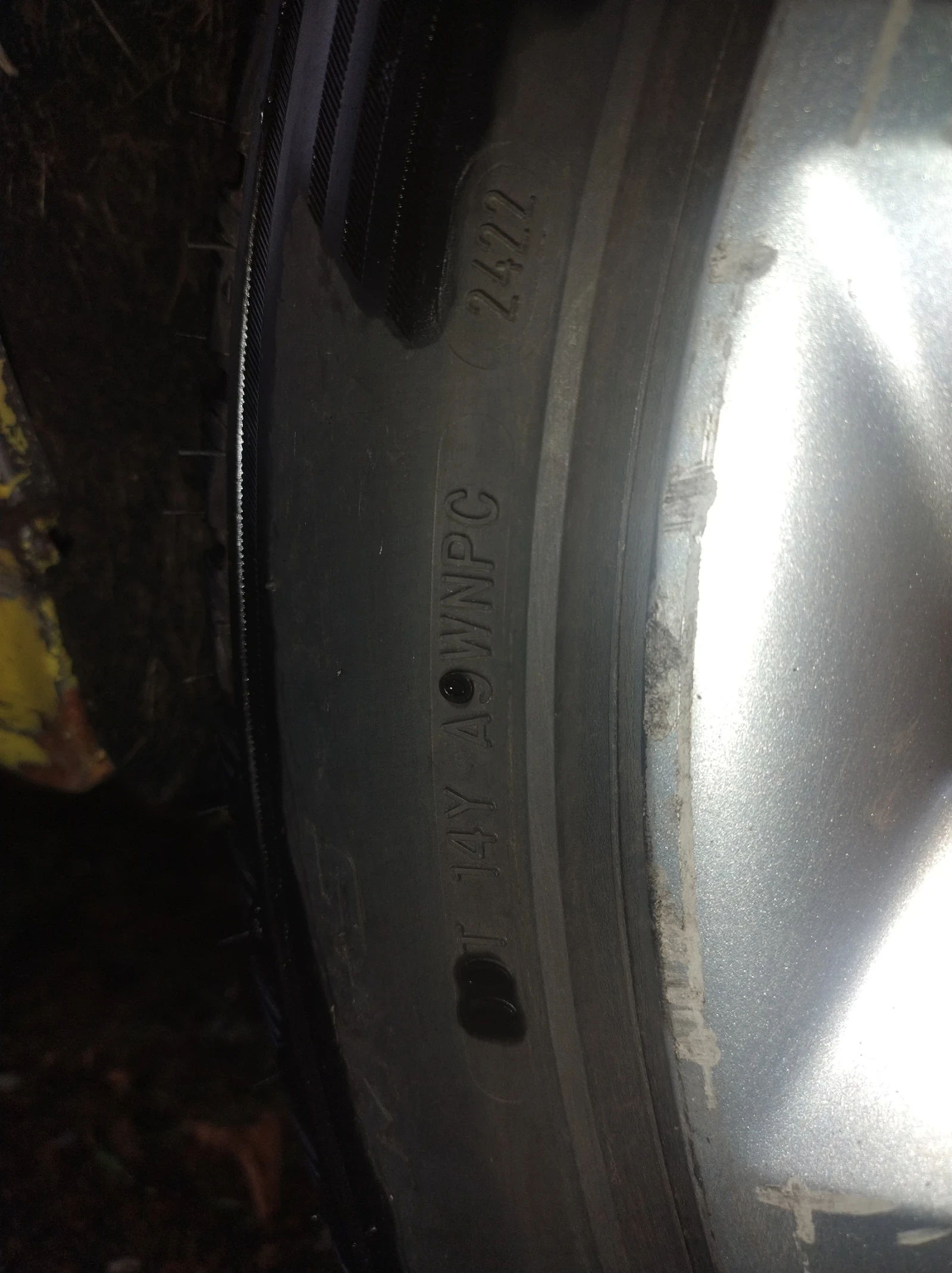 ���� � ������ 205/55R17 �� Renault Scenic | Mobile.bg � ����������� 4