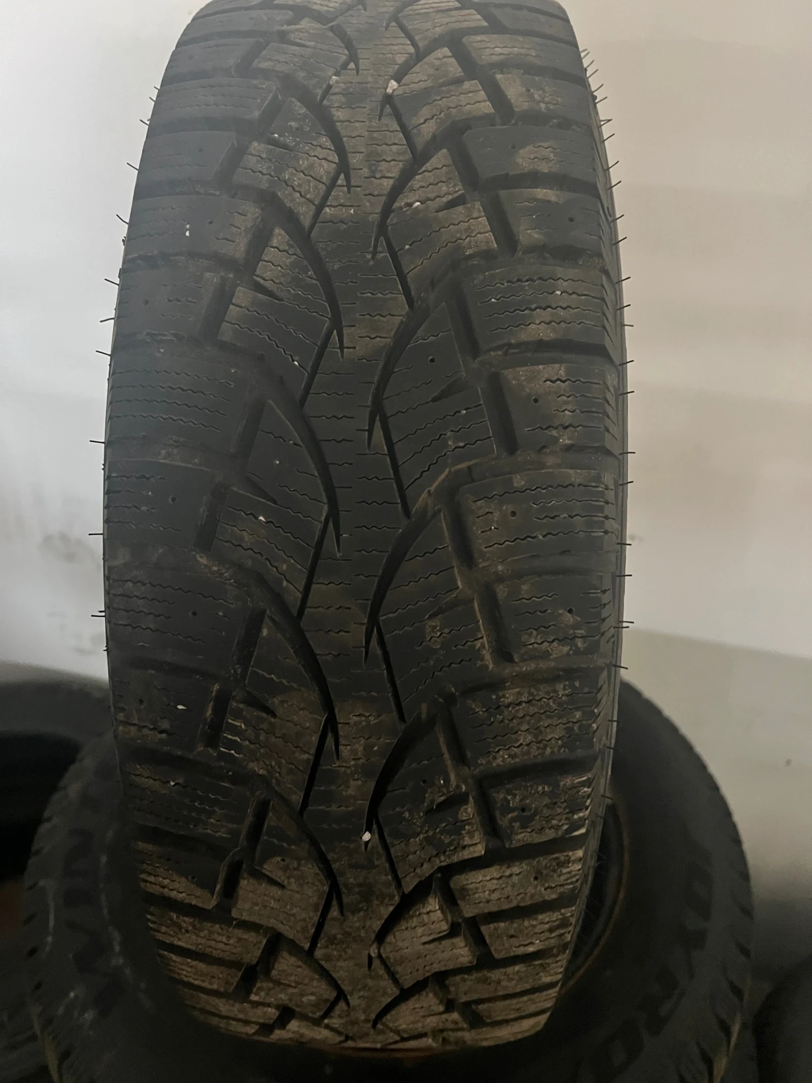 Гуми с джанти 225/65R17