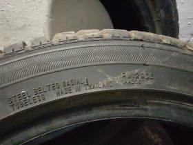 Гуми Зимни 225/45R17, снимка 7 - Гуми и джанти - 47544602