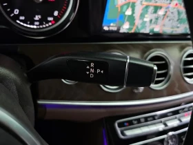 Mercedes-Benz E 220 D 4MATIC EXCLUSIVE, снимка 9