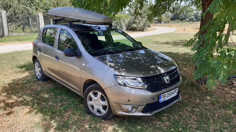 Dacia Sandero, снимка 1 - Автомобили и джипове - 46905097