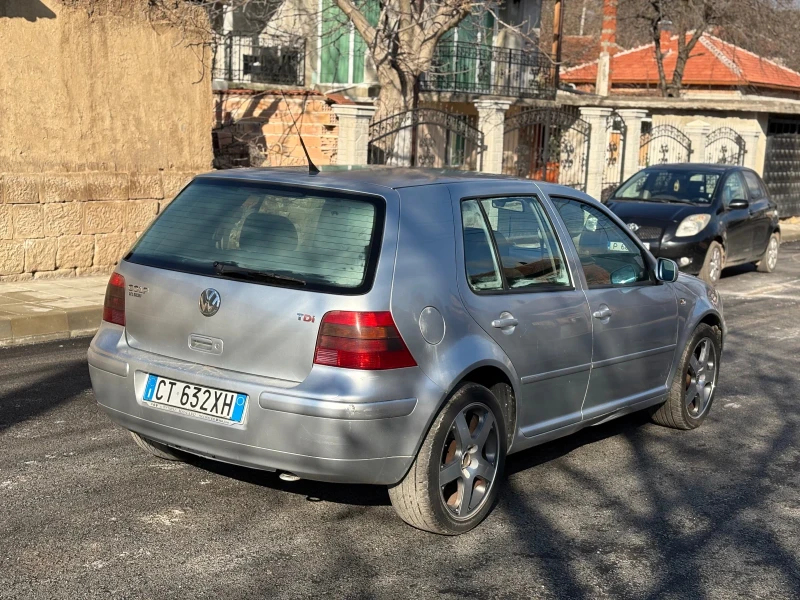 VW Golf SPECIAL, снимка 3 - Автомобили и джипове - 48076705