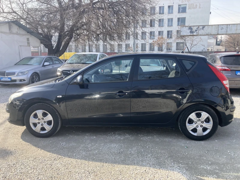 Hyundai I30 1.4-Дизел, снимка 3 - Автомобили и джипове - 49164474