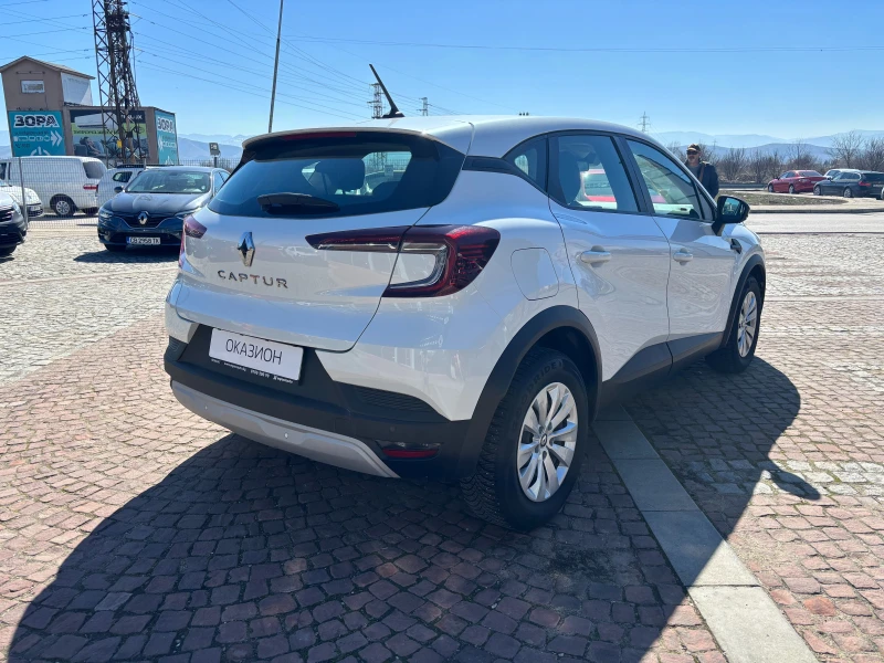 Renault Captur TCe бензин 90 BVM6, снимка 2 - Автомобили и джипове - 49377636