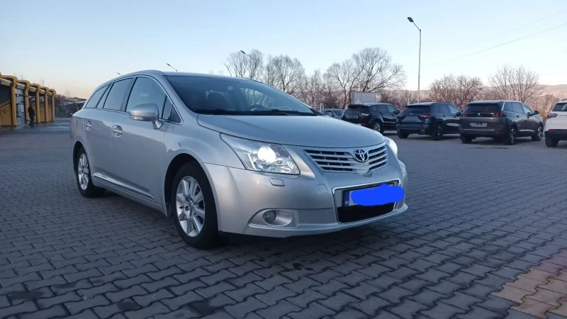 Toyota Avensis, снимка 1 - Автомобили и джипове - 49535046