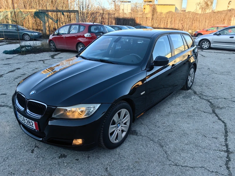 BMW 318 2.0 бензин 143 кс, Facelift модел, Топ състояние , снимка 3 - Автомобили и джипове - 51479189
