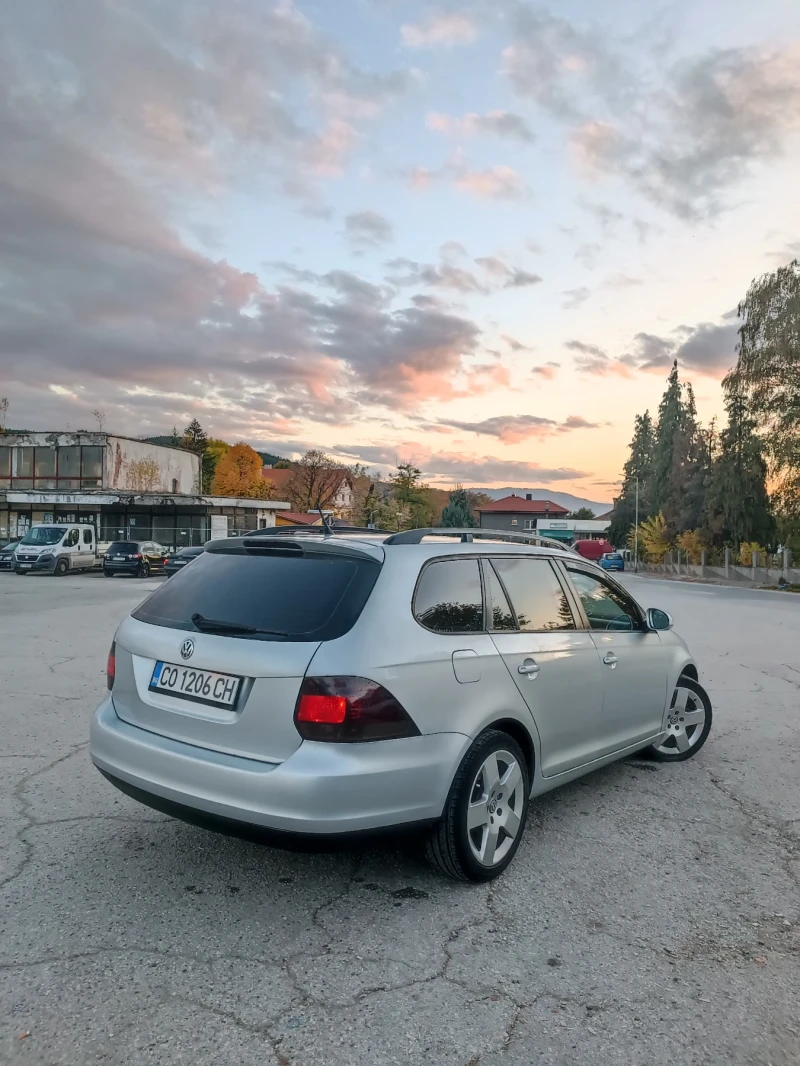 VW Golf Combi/Variant 1.9TDI 1O5, снимка 2 - Автомобили и джипове - 52158092