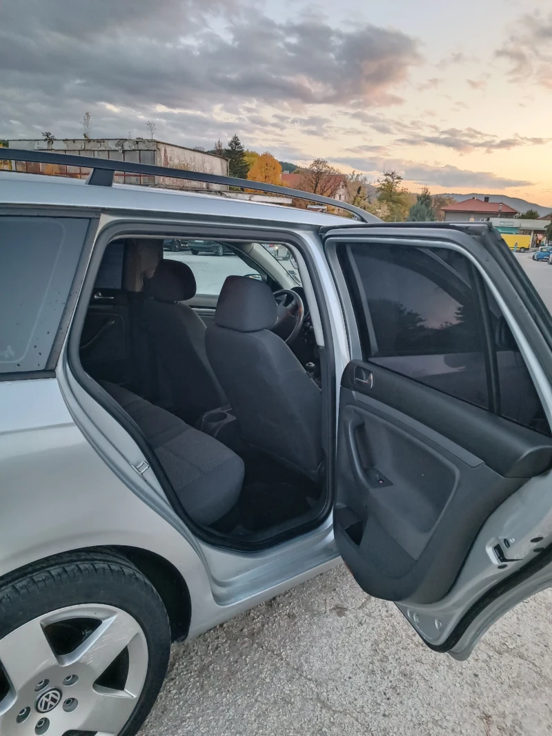 VW Golf Combi/Variant 1.9TDI 1O5, снимка 16 - Автомобили и джипове - 52158092